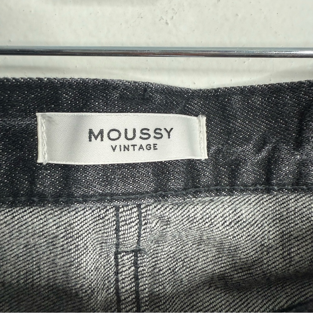 Moussy Vintage Glendele Black Mid Rise Cropped Ankle Jeans Size 28 Quiet Luxury - Picture 6 of 9